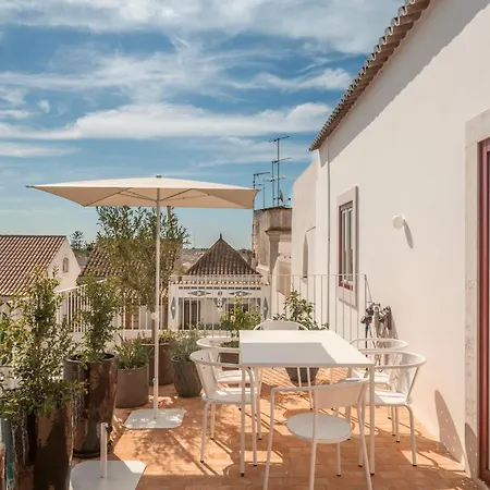 Danna Portuguese Design House Porta 10 *