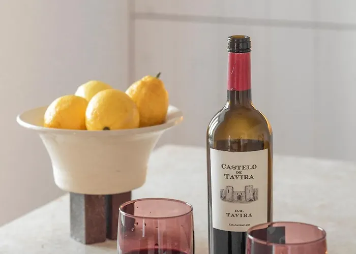 Danna Portuguese Design House Porta 10