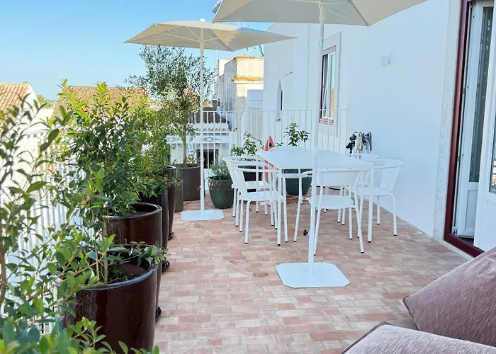 Danna Portuguese Design House Porta 10 Prázdninový dům Tavira