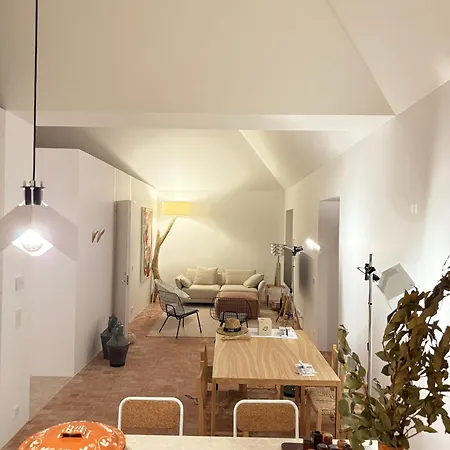 Danna Portuguese Design House Porta 10 펜션 타비라